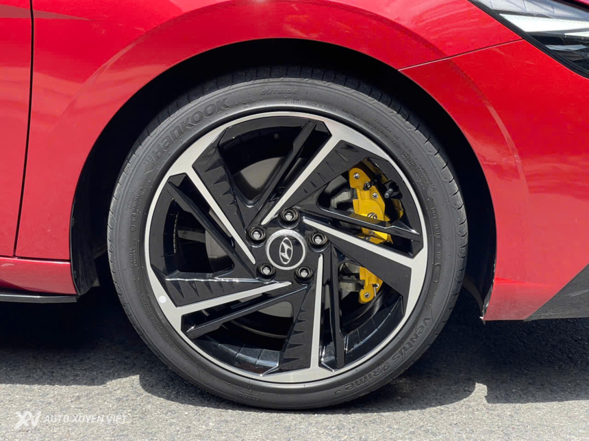 Hyundai Elantra N-Line 1.6Turbo 2023 Hyundai Elantra N-Line 1.6Turbo 2023