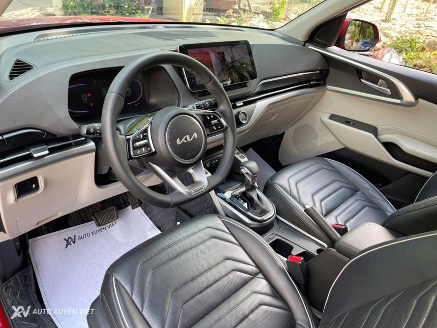 Kia Carens 1.5G IVT 2023 Kia Carens 1.5G IVT 2023