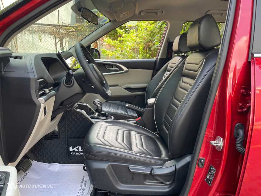 Kia Carens 1.5G IVT 2023 Kia Carens 1.5G IVT 2023