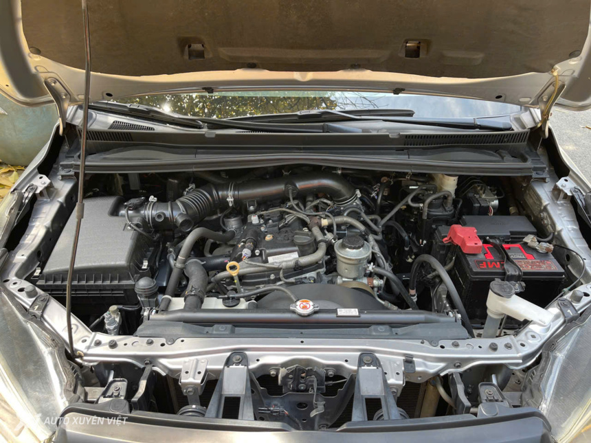 Toyota Innova 2.0E 2019