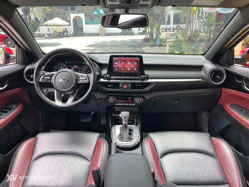 Kia Cerato 2.0 AT Premium 2020 Kia Cerato 2.0 AT Premium 2020