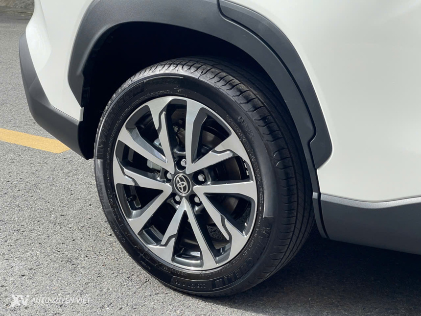 Toyota Corolla Cross 1.8V 2024 Toyota Corolla Cross 1.8V 2024