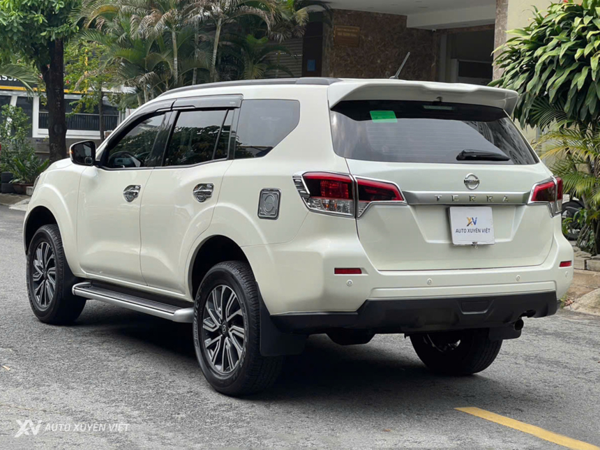 Nissan Terra E 2.5AT 2019 Nissan Terra E 2.5AT 2019