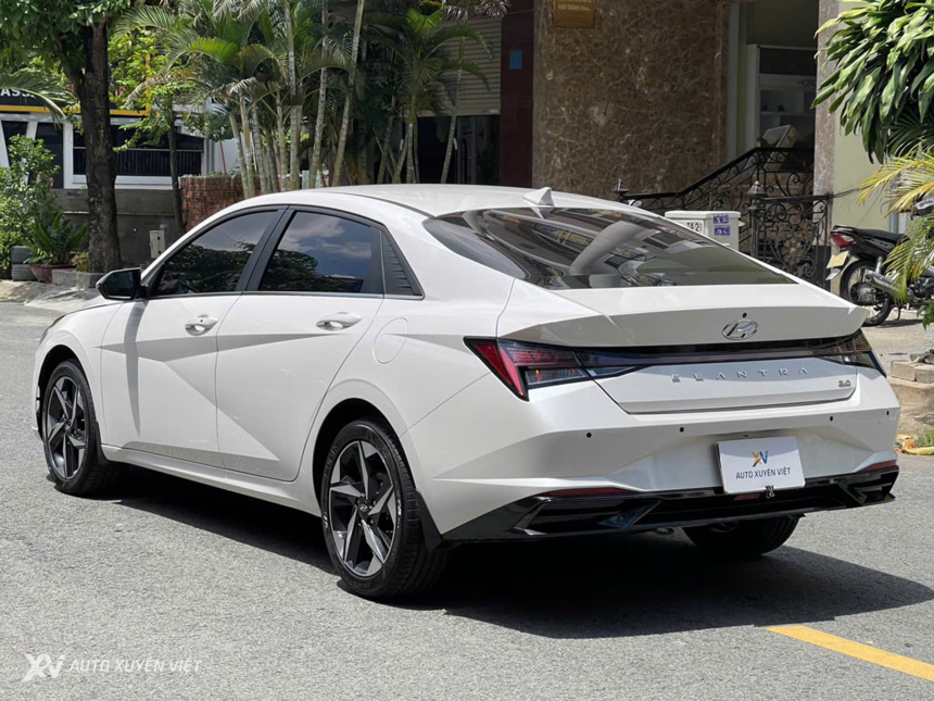 Hyundai Elantra 2.0AT 2022 Hyundai Elantra 2.0AT 2022