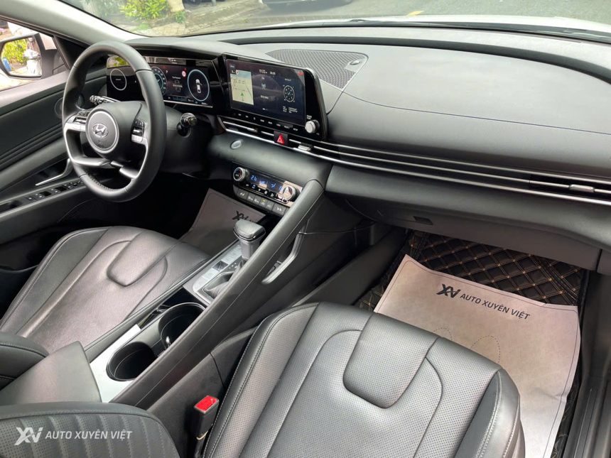 Hyundai Elantra 2.0AT 2022 Hyundai Elantra 2.0AT 2022