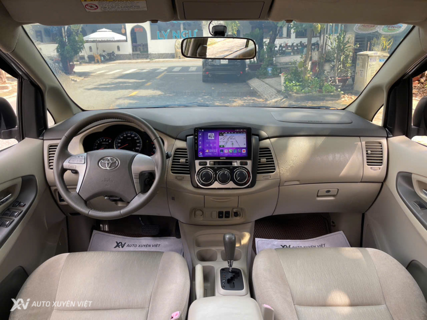 Toyota Innova 2.0 G AT 2013 Toyota Innova 2.0 G AT 2013