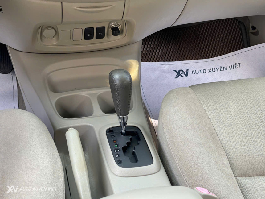 Toyota Innova 2.0 G AT 2013 Toyota Innova 2.0 G AT 2013