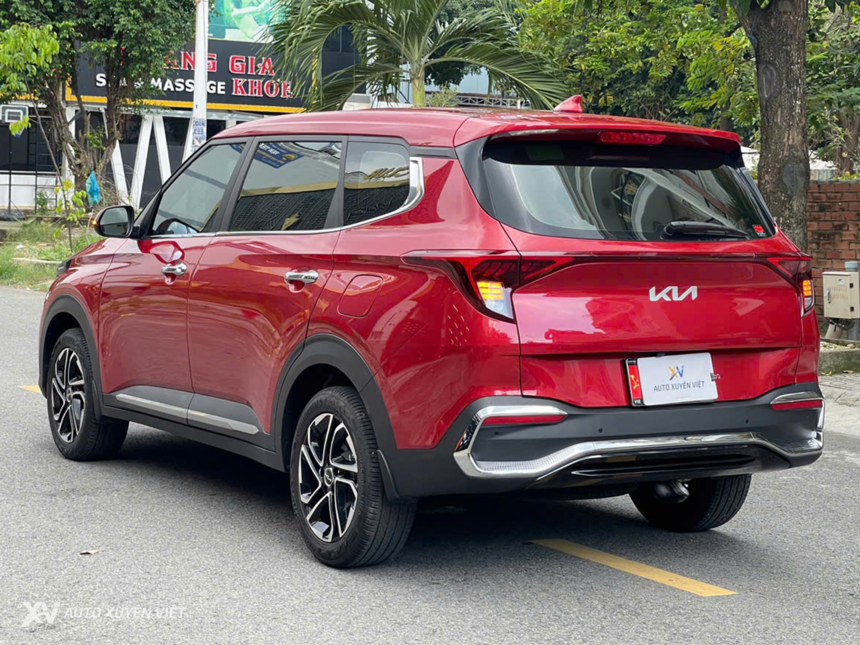 Kia Carens 1.5G IVT 2024