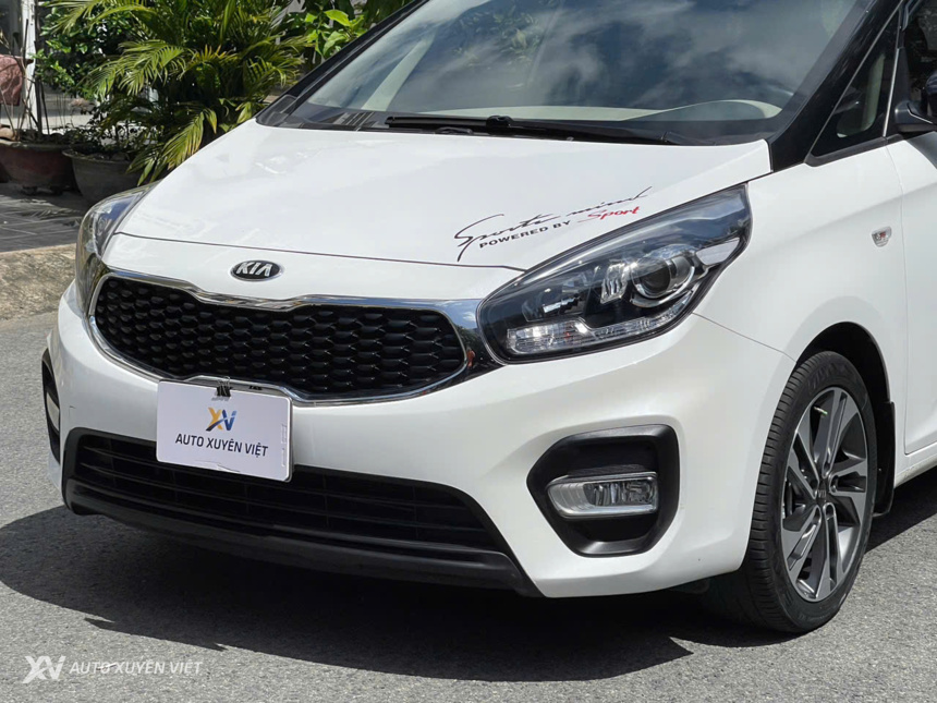Kia Rondo 2.0 G MT 2022
