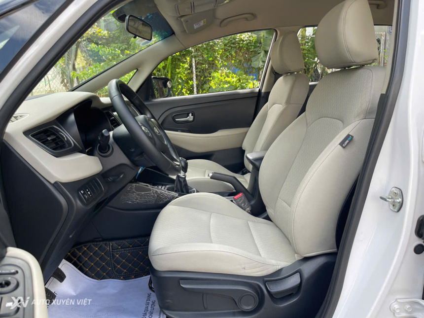 Kia Rondo 2.0 G MT 2022