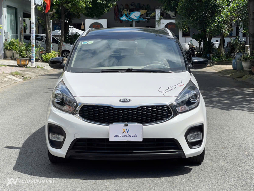 Kia Rondo 2.0 G MT 2022