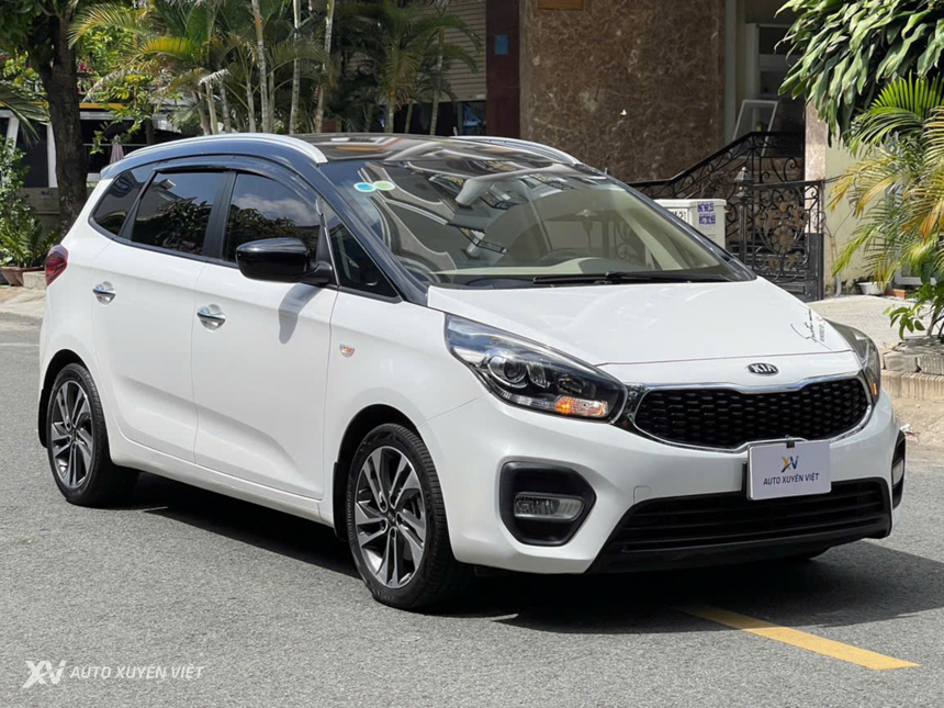Kia Rondo 2.0 G MT 2022
