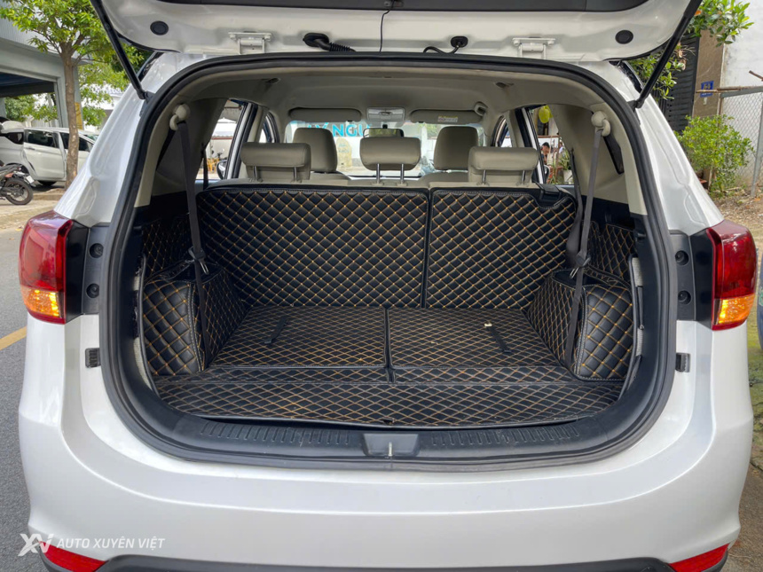 Kia Rondo 2.0 G MT 2022