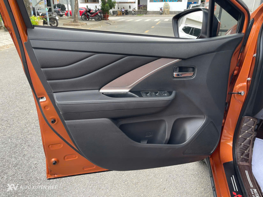 Mitsubishi Xpander Cross 1.5AT 2020