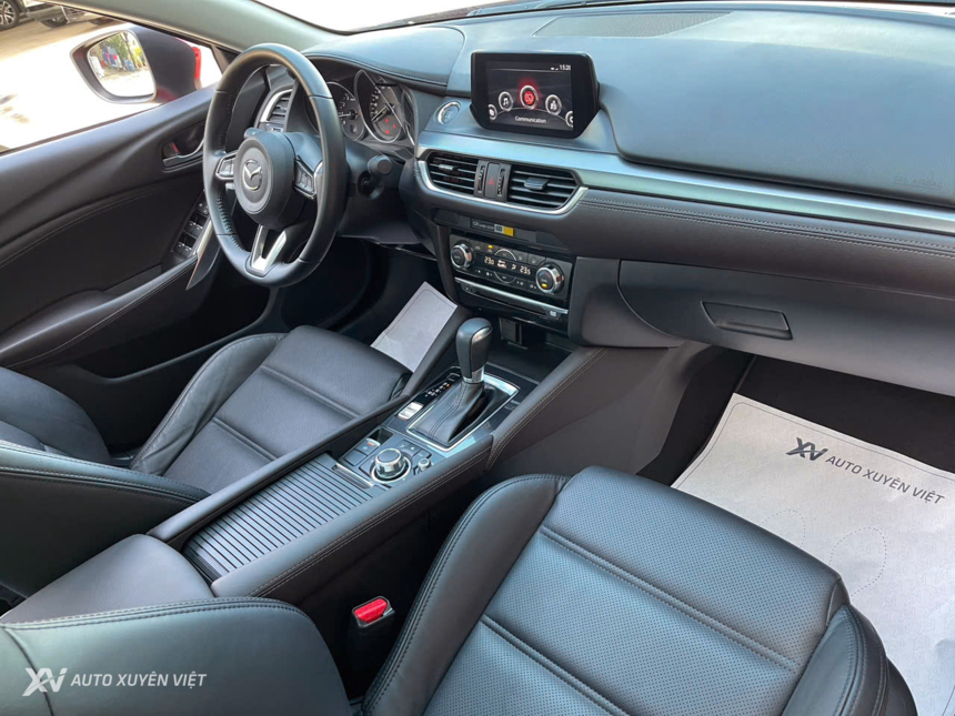 Mazda 6 2.0 Luxury 2020 Mazda 6 2.0 Luxury 2020