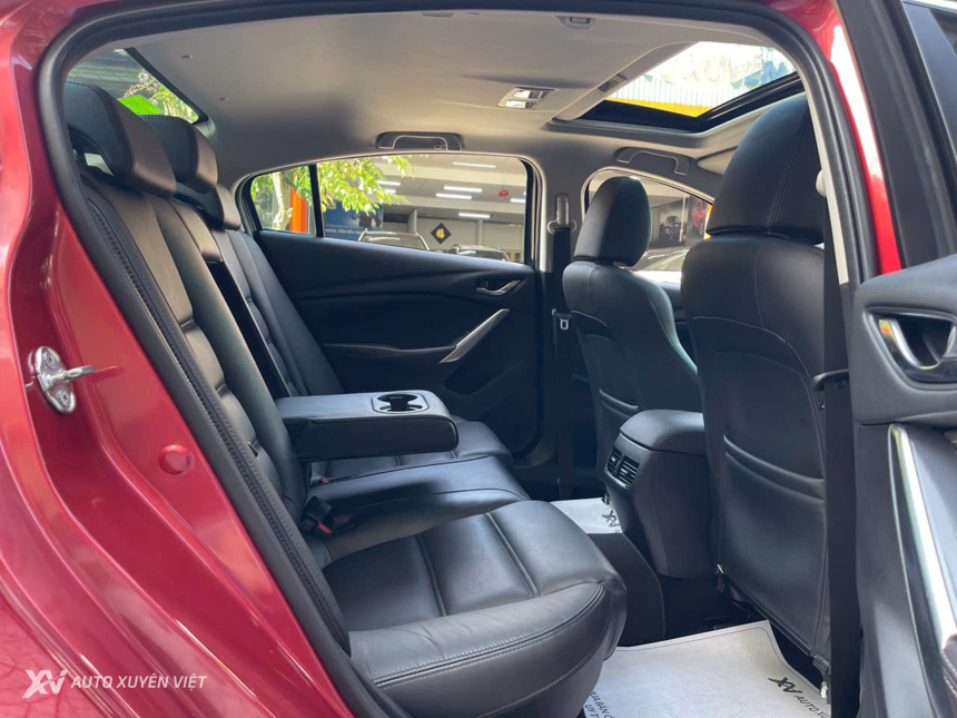 Mazda 6 2.0 Luxury 2020 Mazda 6 2.0 Luxury 2020