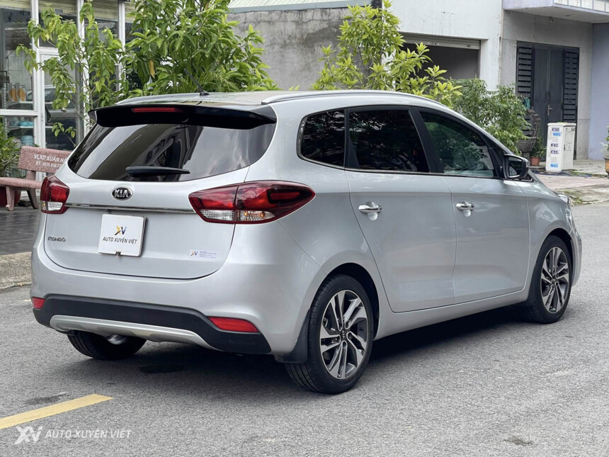 Kia Rondo 2.0 GAT 2019