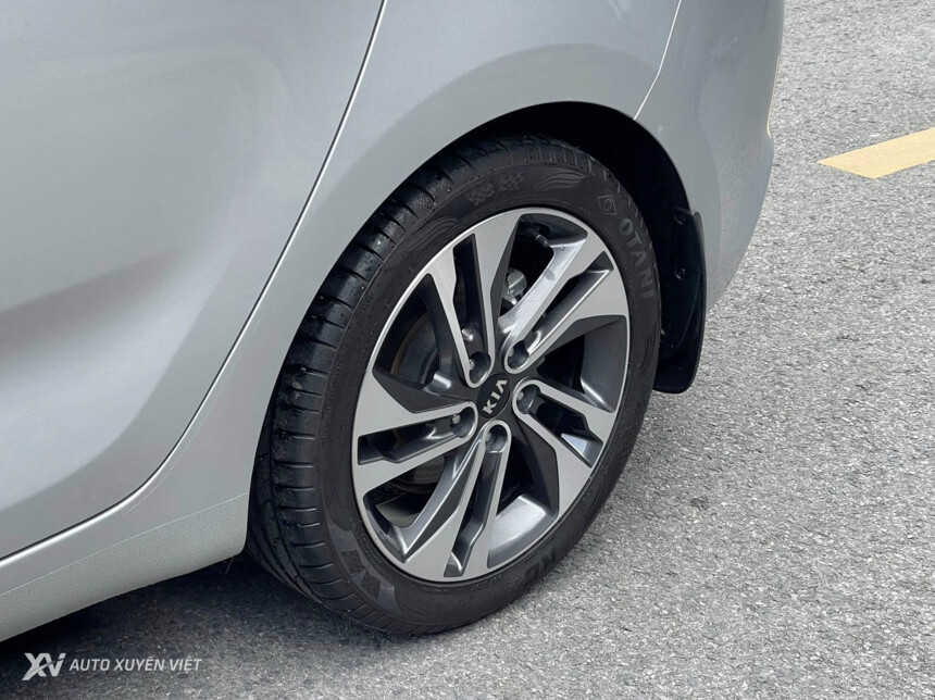 Kia Rondo 2.0 GAT 2019