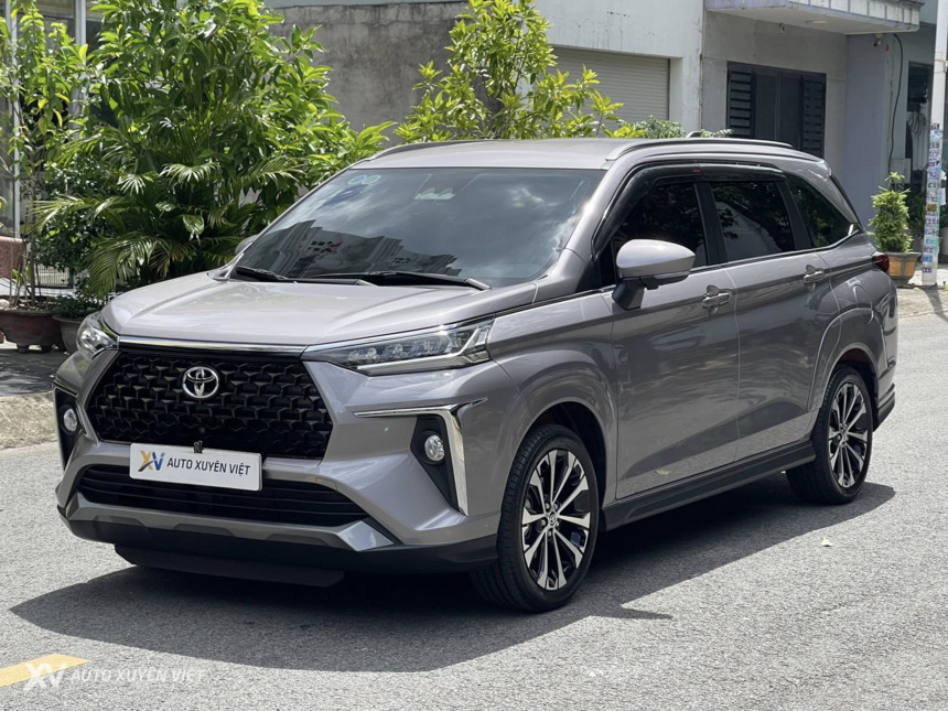 Toyota Veloz Cross Top 1.5 CVT 2024 Toyota Veloz Cross Top 1.5 CVT 2024