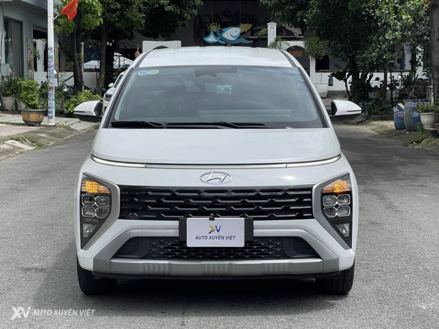 Hyundai Stargazer Cao Cấp 1.5AT 2022