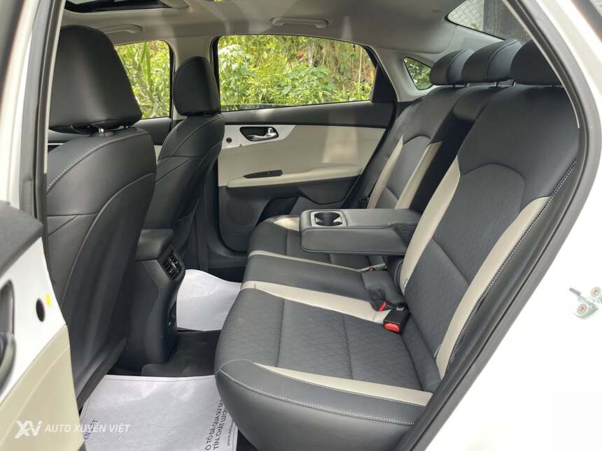 Kia K3 1.6AT Luxury 2022 Siêu Lướt Kia K3 1.6AT Luxury 2022 Siêu Lướt
