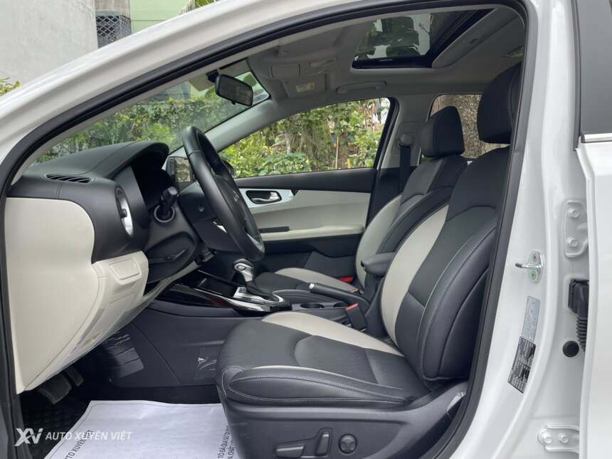 Kia K3 1.6AT Luxury 2022 Siêu Lướt Kia K3 1.6AT Luxury 2022 Siêu Lướt