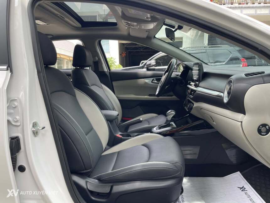 Kia K3 1.6AT Luxury 2022 Siêu Lướt Kia K3 1.6AT Luxury 2022 Siêu Lướt