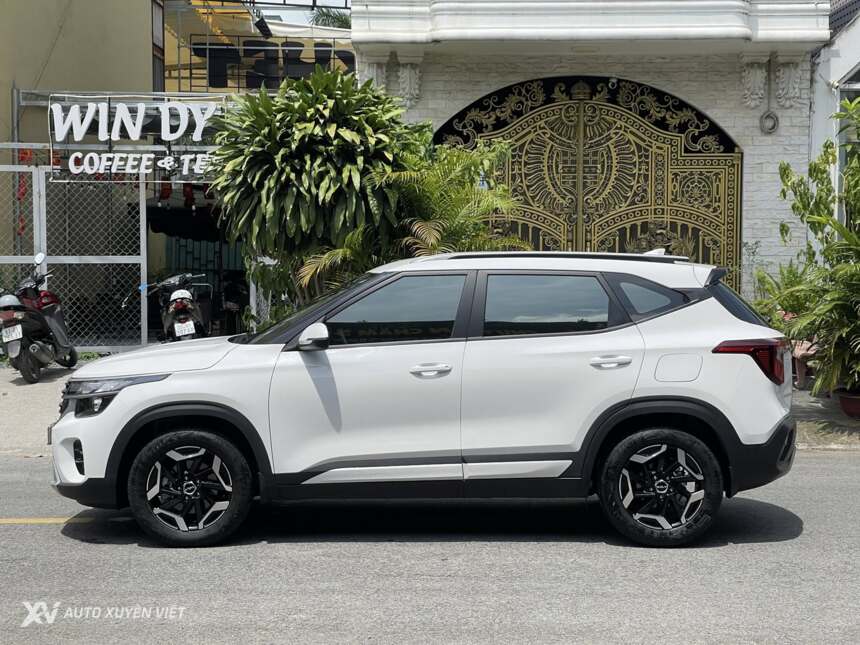 Kia Seltos 1.5L CVT 2024 Kia Seltos 1.5L CVT 2024