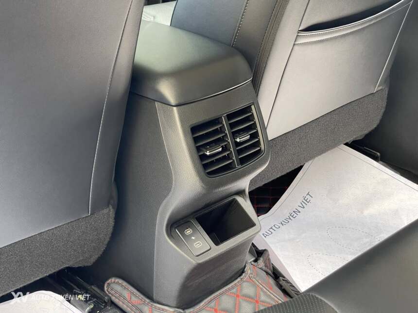 Kia Seltos 1.5L CVT 2024 Kia Seltos 1.5L CVT 2024