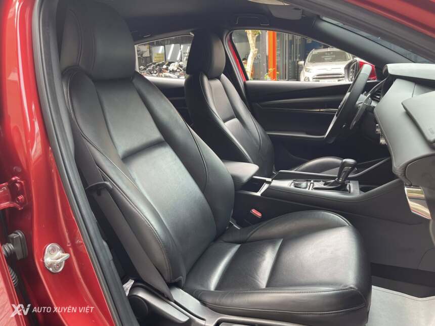 Mazda 3 Sport Luxury 1.5AT 2021 Mazda 3 Sport Luxury 1.5AT 2021