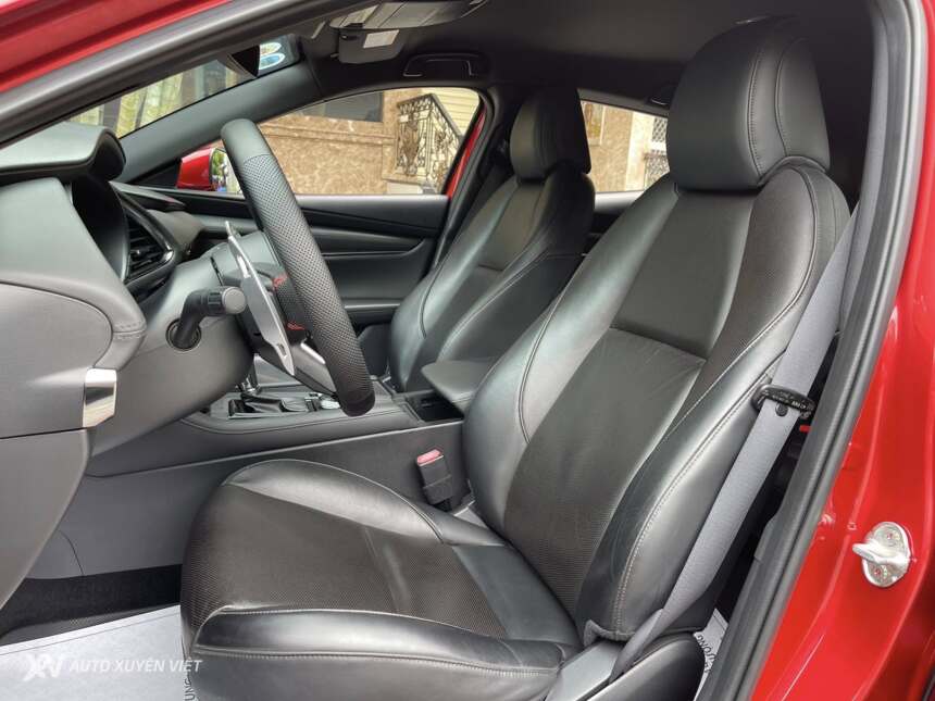 Mazda 3 Sport Luxury 1.5AT 2021 Mazda 3 Sport Luxury 1.5AT 2021