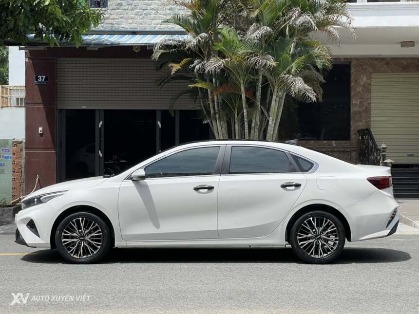 Kia K3 1.6AT Luxury 2022