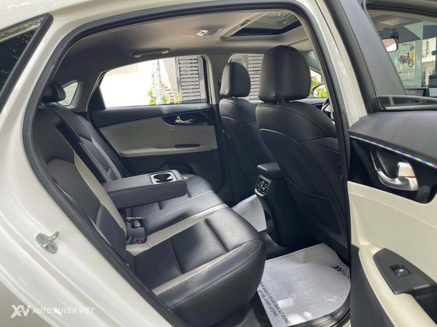 Kia K3 1.6AT Luxury 2022