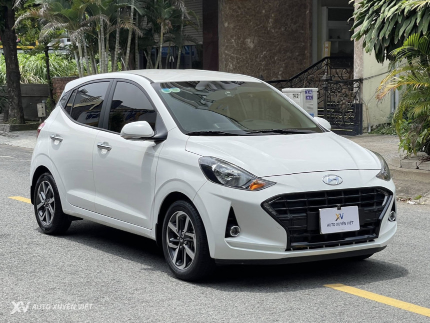 Hyundai i10 Hatchback 1.2AT 2022