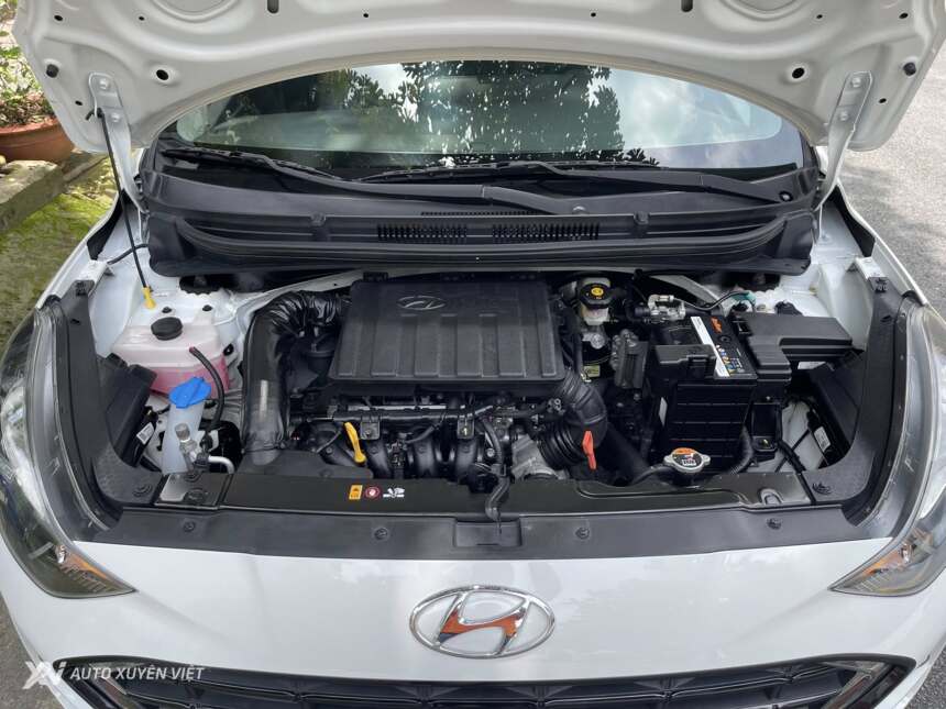 Hyundai i10 Hatchback 1.2AT 2022