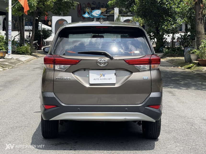 Toyota Rush 1.5 S AT 2021