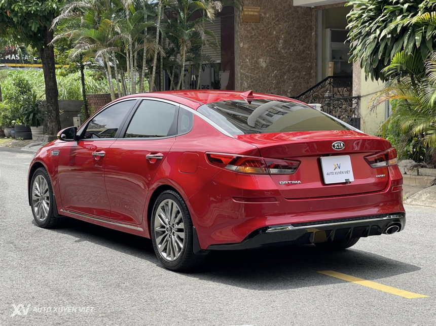 Kia Optima 2.0AT Luxury 2020 Kia Optima 2.0AT Luxury 2020