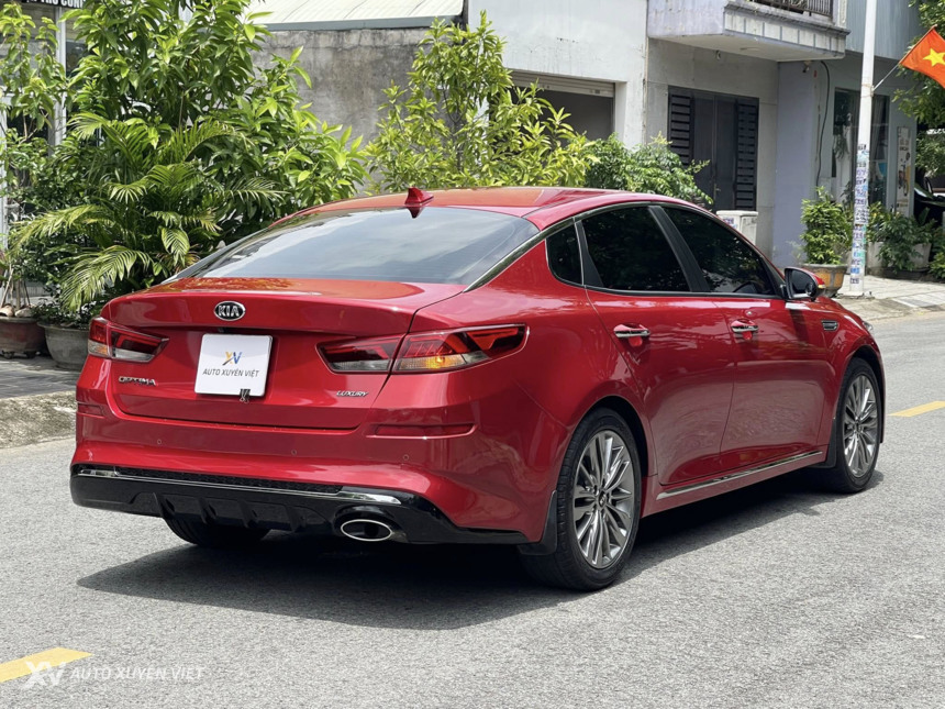 Kia Optima 2.0AT Luxury 2020 Kia Optima 2.0AT Luxury 2020