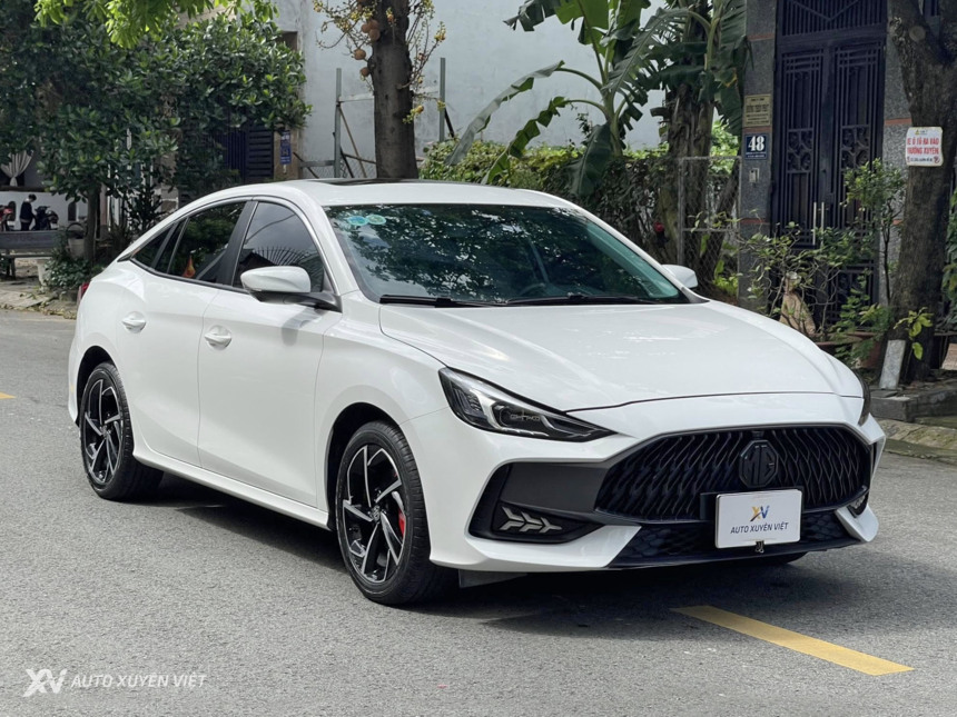 MG 5 Luxury 1.5AT 2022