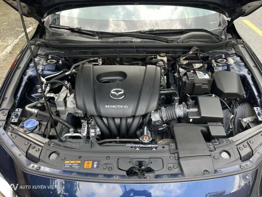 Mazda 3 Luxury 1.5AT 2022