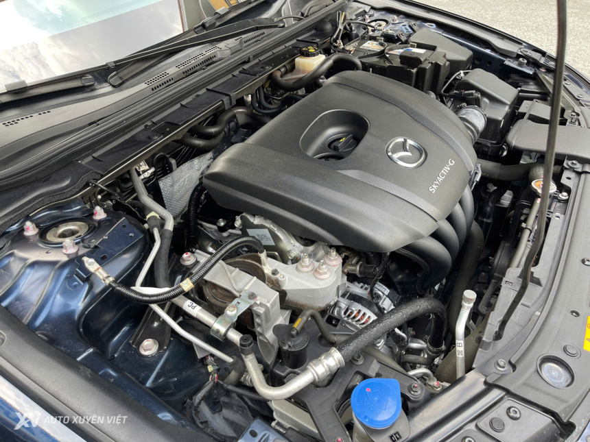 Mazda 3 Luxury 1.5AT 2022