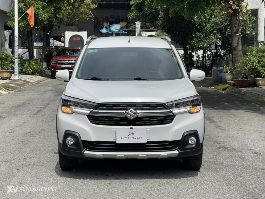 Suzuki XL7 1.5AT 2021