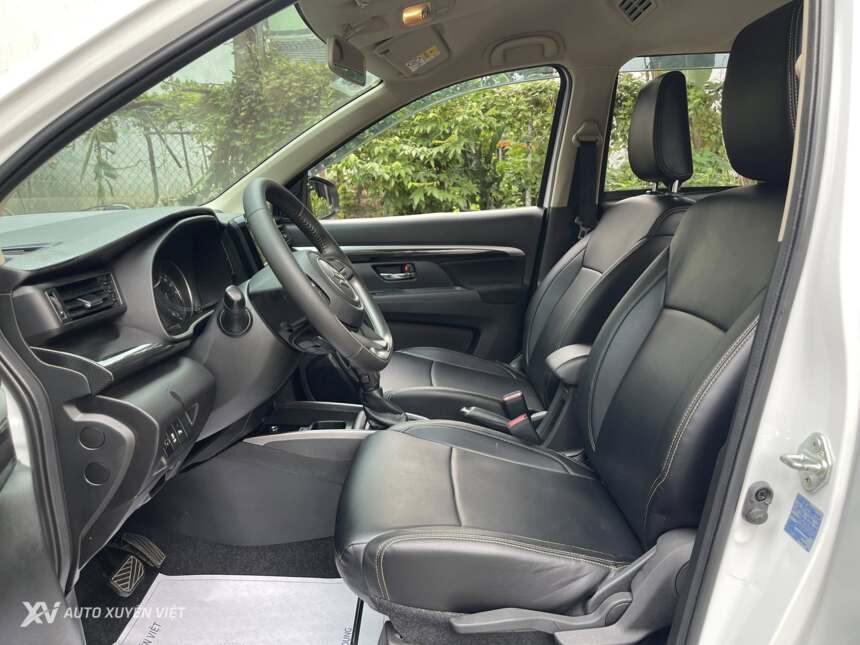 Suzuki XL7 1.5AT 2021