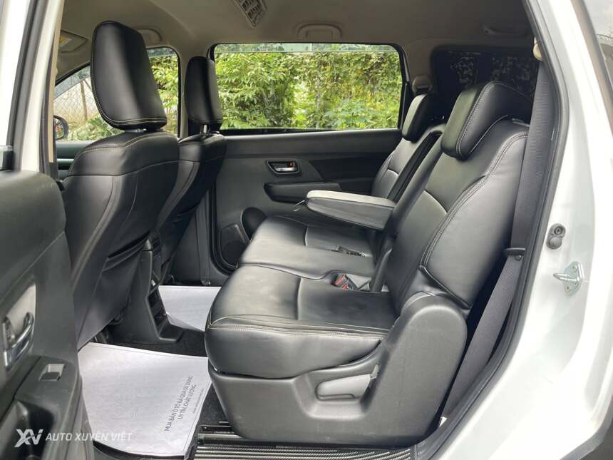 Suzuki XL7 1.5AT 2021