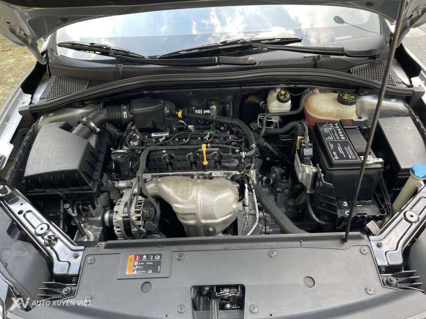 MG 5 1.5MT 2024 MG 5 1.5MT 2024