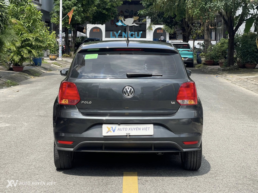 Volkswagen Polo 1.6AT 2020