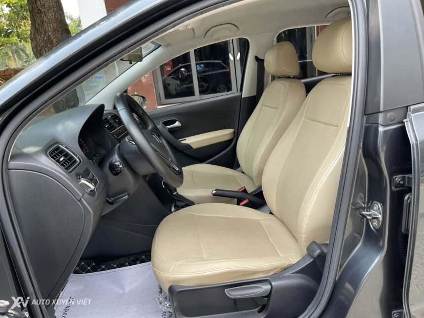 Volkswagen Polo 1.6AT 2020