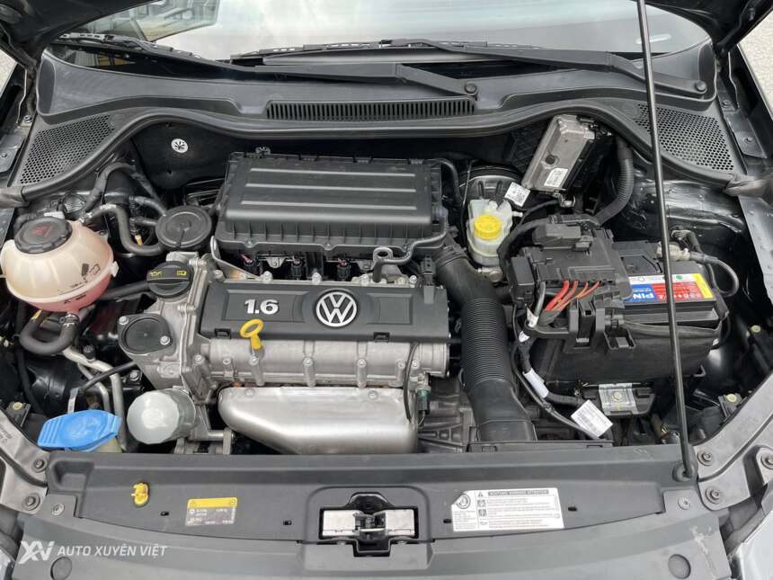 Volkswagen Polo 1.6AT 2020