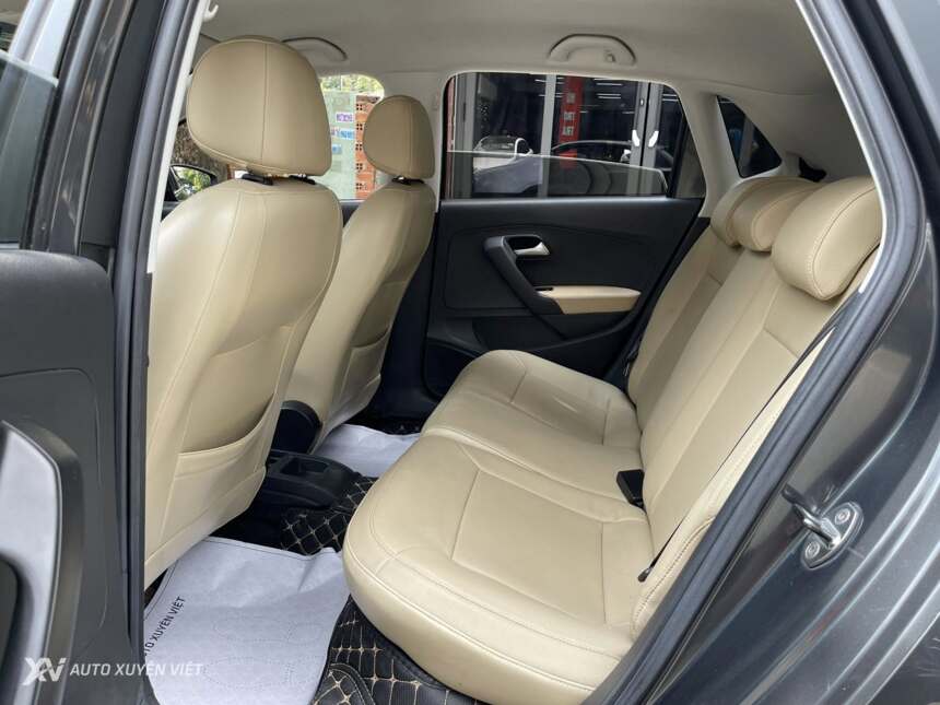 Volkswagen Polo 1.6AT 2020