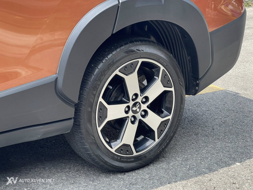 Mitsubishi Xpander Cross 1.5AT 2022 Mitsubishi Xpander Cross 1.5AT 2022